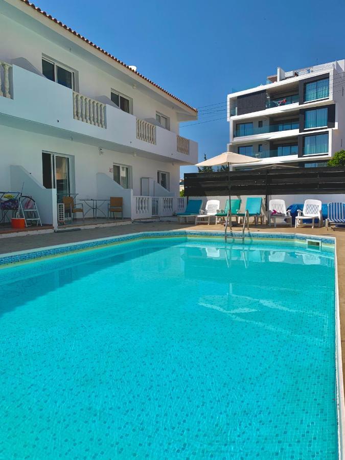 Апартаменты Diana Townhouse 1 Пафос Экстерьер фото